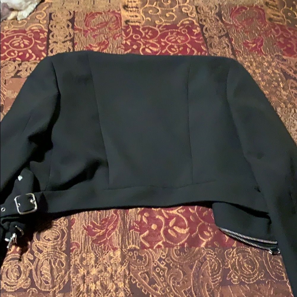 Zara Jacket - Picture 10 of 11